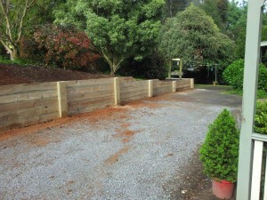 Timber retaining wall services melbourne (8)